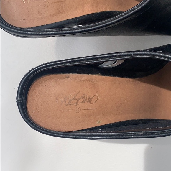 Mossimo - Picture 4 of 6